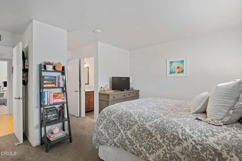 Tiny photo for 1280 Seacliff Court #2, Ventura, CA 93003 (MLS # V1-35266)
