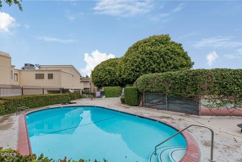 Tiny photo for 1280 Seacliff Court #2, Ventura, CA 93003 (MLS # V1-35266)