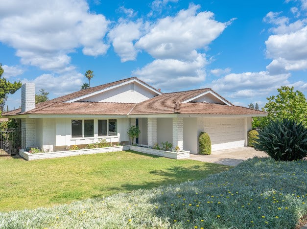 1050 Loma Verde Drive