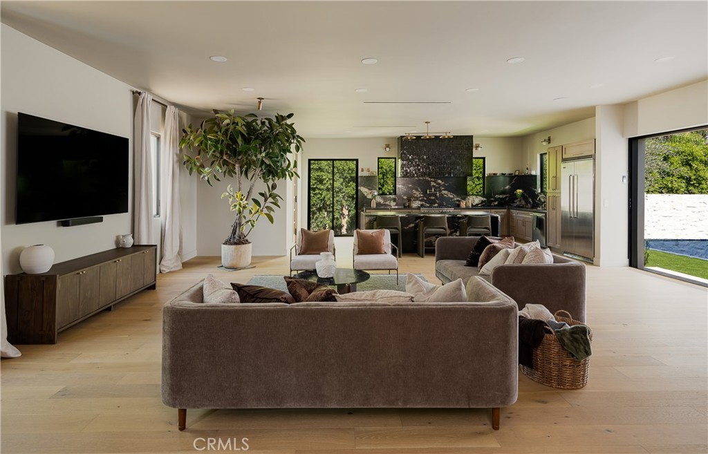 15719 Hartsook Street