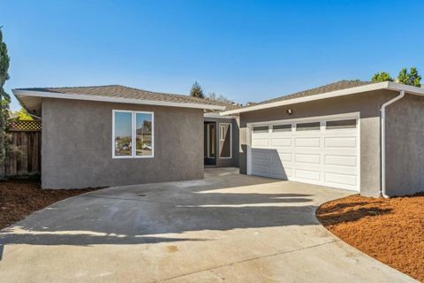 Photo of 700 Gull Avenue, Foster City, CA 94404 (MLS # ML82026524)