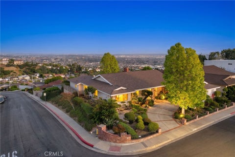 Photo of 860 Ridgecrest ST, Monterey Park, CA 91754 (MLS # WS26146835)