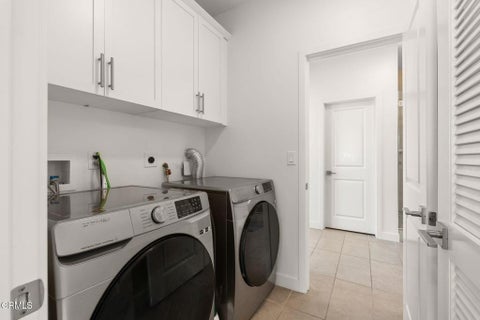 Tiny photo for 1244 E Thompson Boulevard #101, Ventura, CA 93001 (MLS # V1-38256)