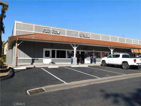 190 W El Norte Escondido CA 92026