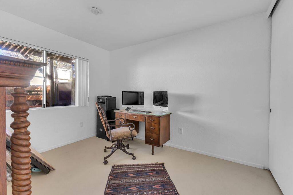 Magnesia Falls Cove - Residential