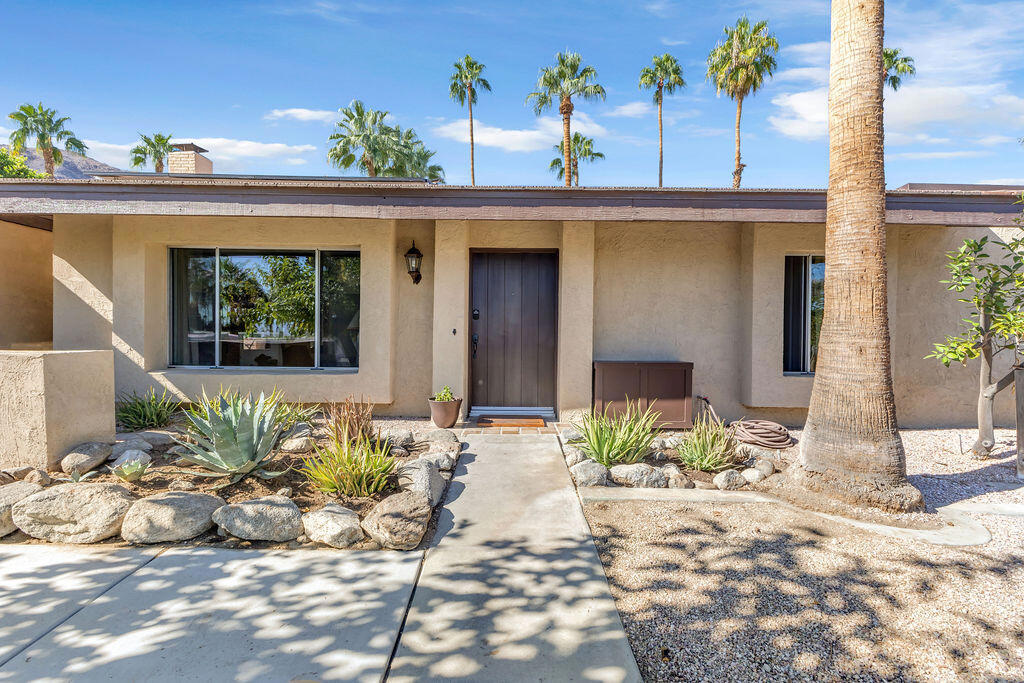 Magnesia Falls Cove - Residential