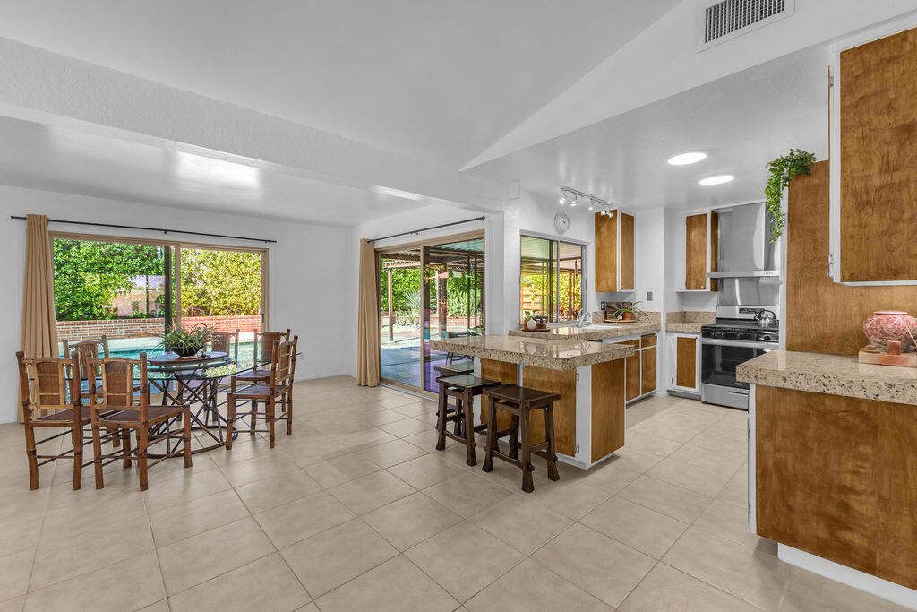 Magnesia Falls Cove - Residential