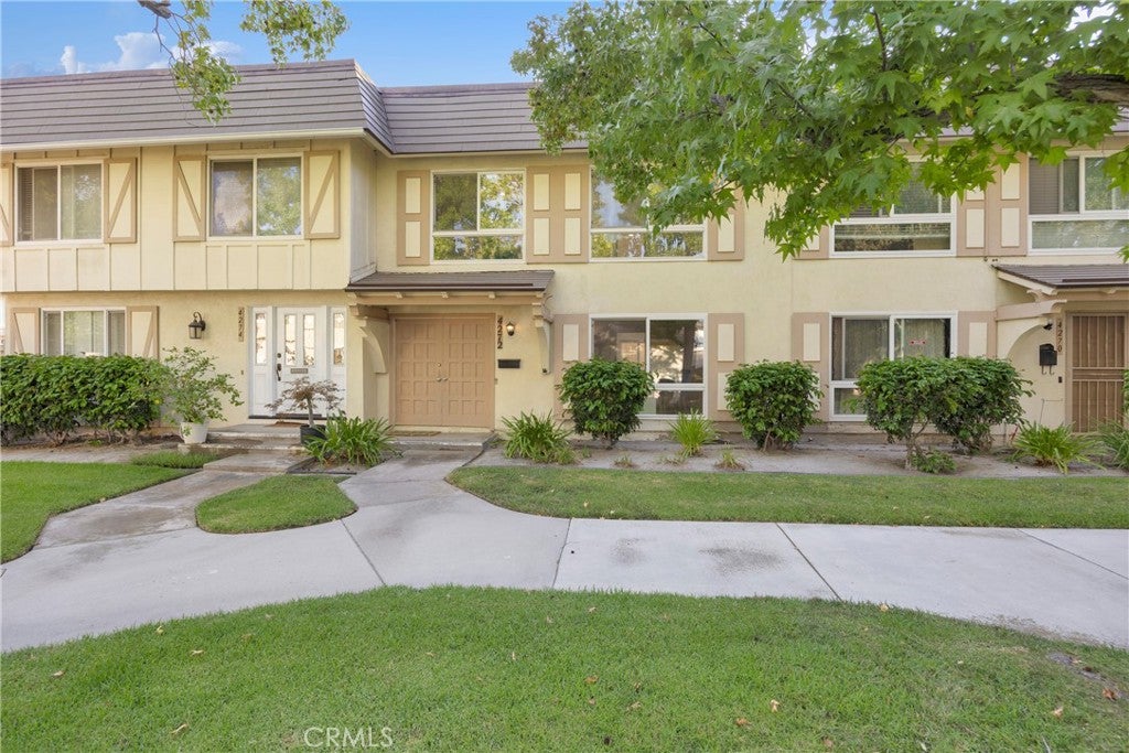 4272 Paseo De Oro