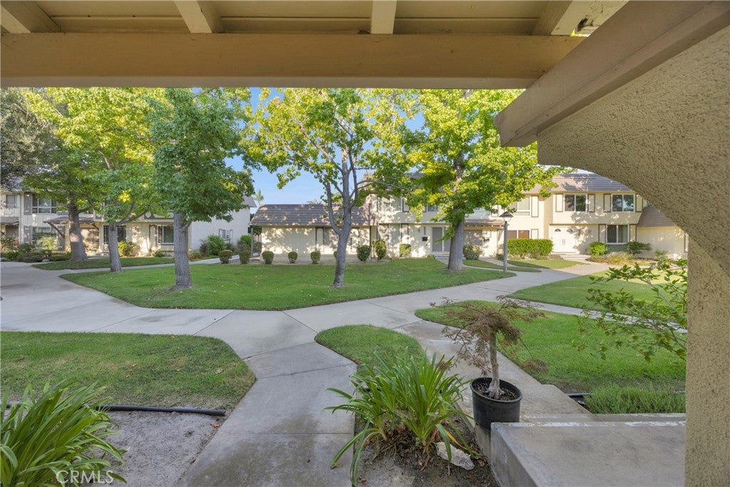 4272 Paseo De Oro