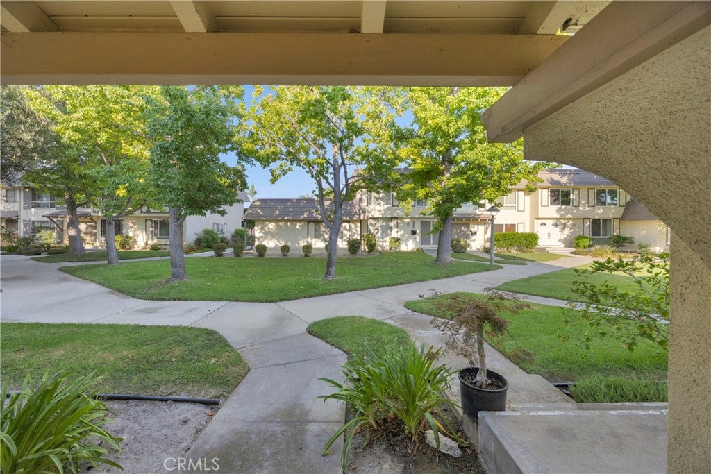 4272 Paseo De Oro