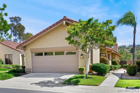 Photo of 17758 Caminito Balata, San Diego, CA 92128 (MLS # 260023012SD)