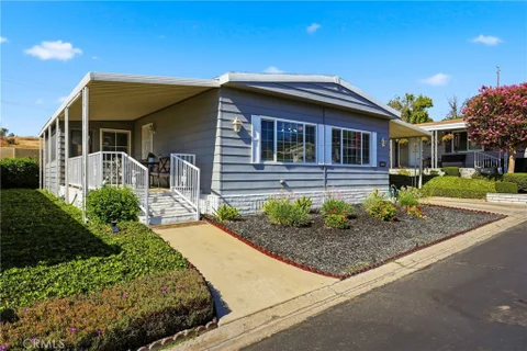 16951 Lake Terrace Way, Yorba Linda, CA 92886 - MLS#: CV26180189