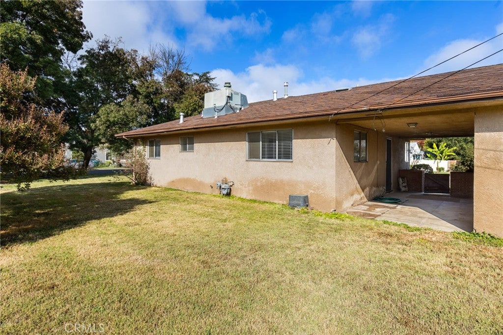 1495 Spruce