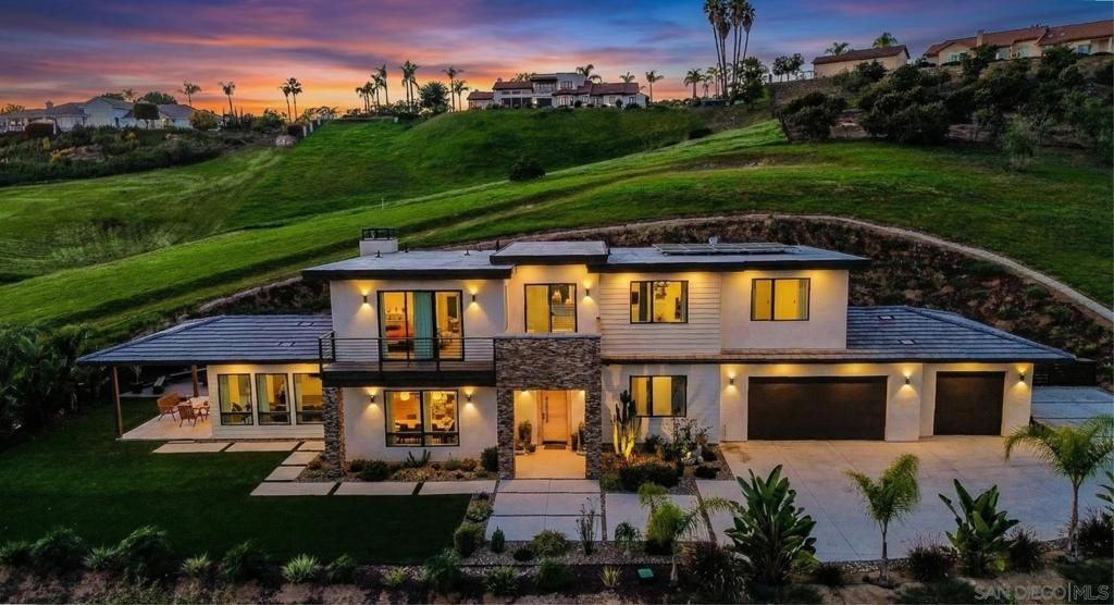 Photo of 4407 Ramona Drive Dr, Fallbrook, CA 92028 (MLS # 260001843SD)