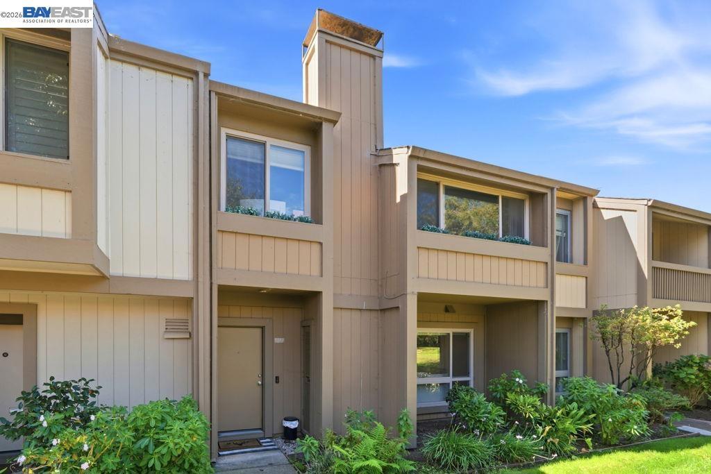 3349 Solomon Lane