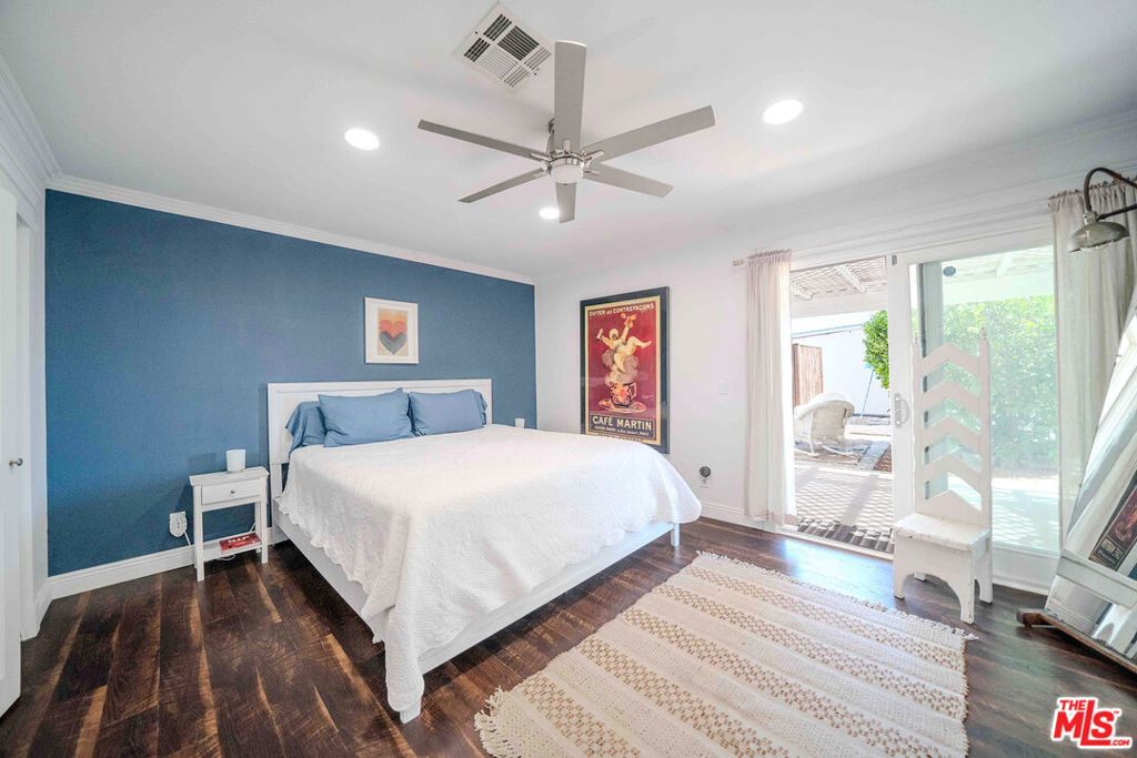 Vista Del Valle - Residential