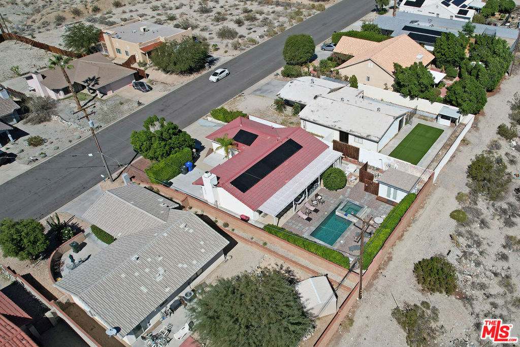 Vista Del Valle - Residential