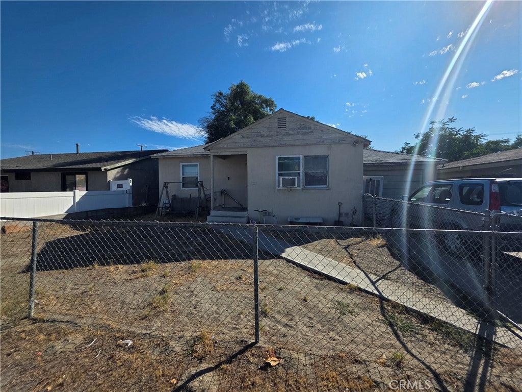 264 N Dillon