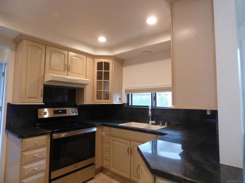 Photo of 8263 Camino del Oro #178, La Jolla, CA 92037 (MLS # 250039955SD) Photo of 8263 Camino del Oro #178, La Jolla, CA 92037 (MLS # 250039955SD)