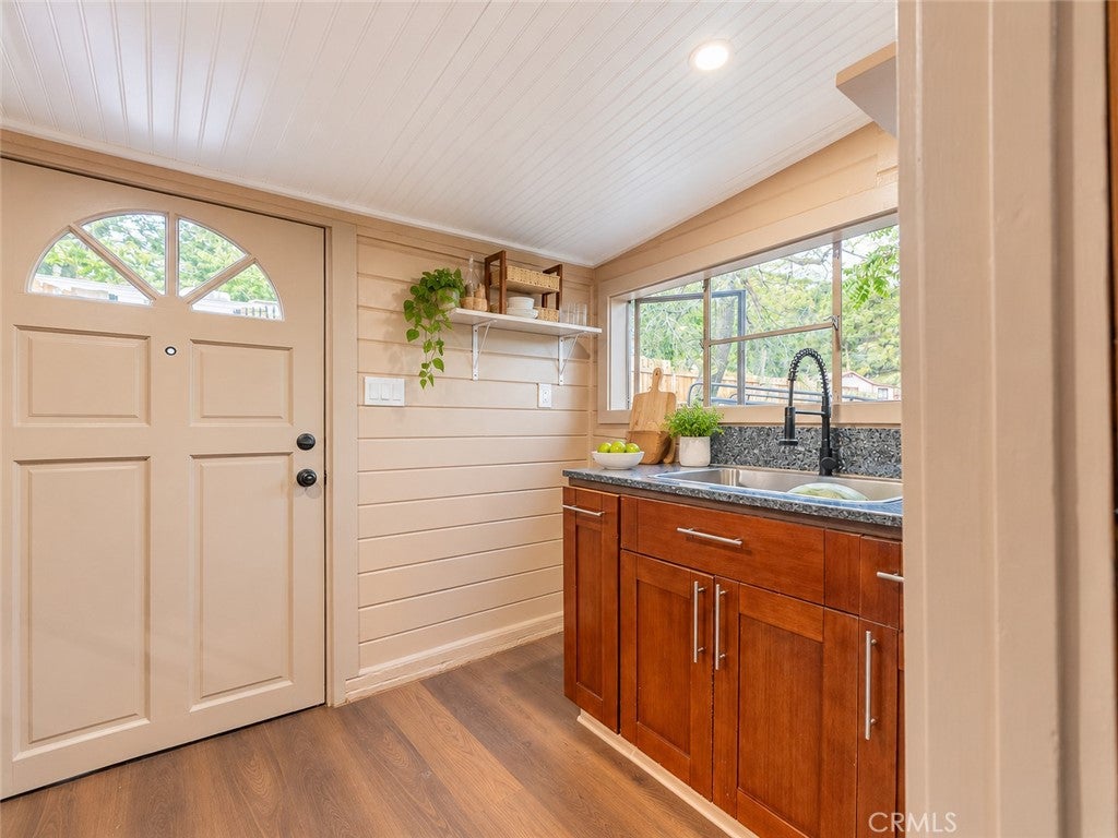 4124 Spruce Trail