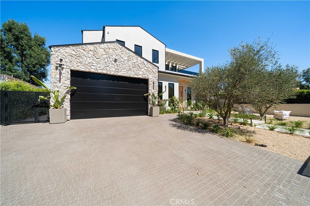 5012 Odessa Avenue, Encino CA 91436