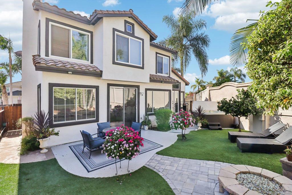 La Costa - Residential