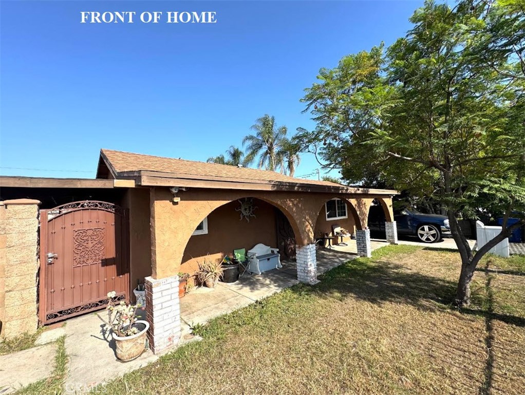 5246 N Clydebank Avenue