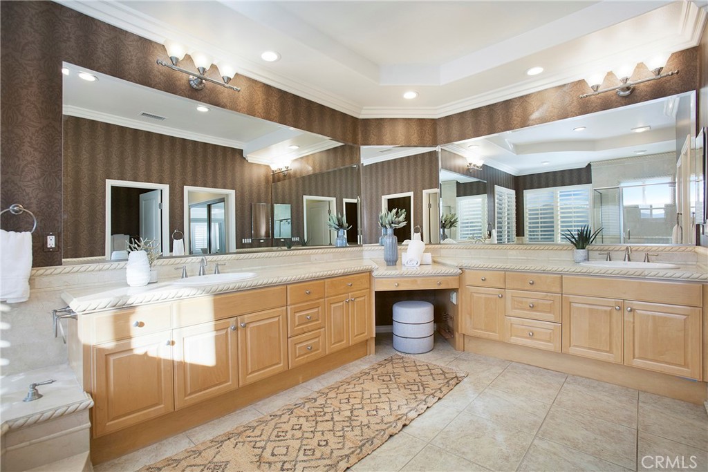 Hillcrest Estates (HILE) - Residential