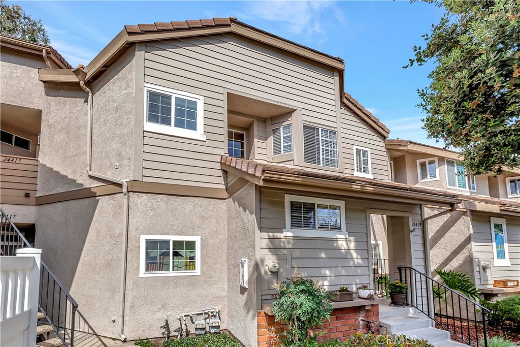 24419 Kingston Court