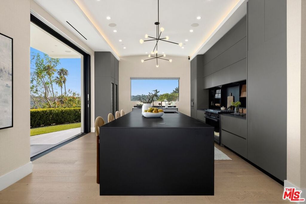 1754 Clear View Drive