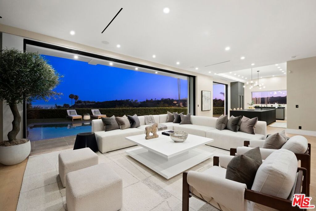 1754 Clear View Drive