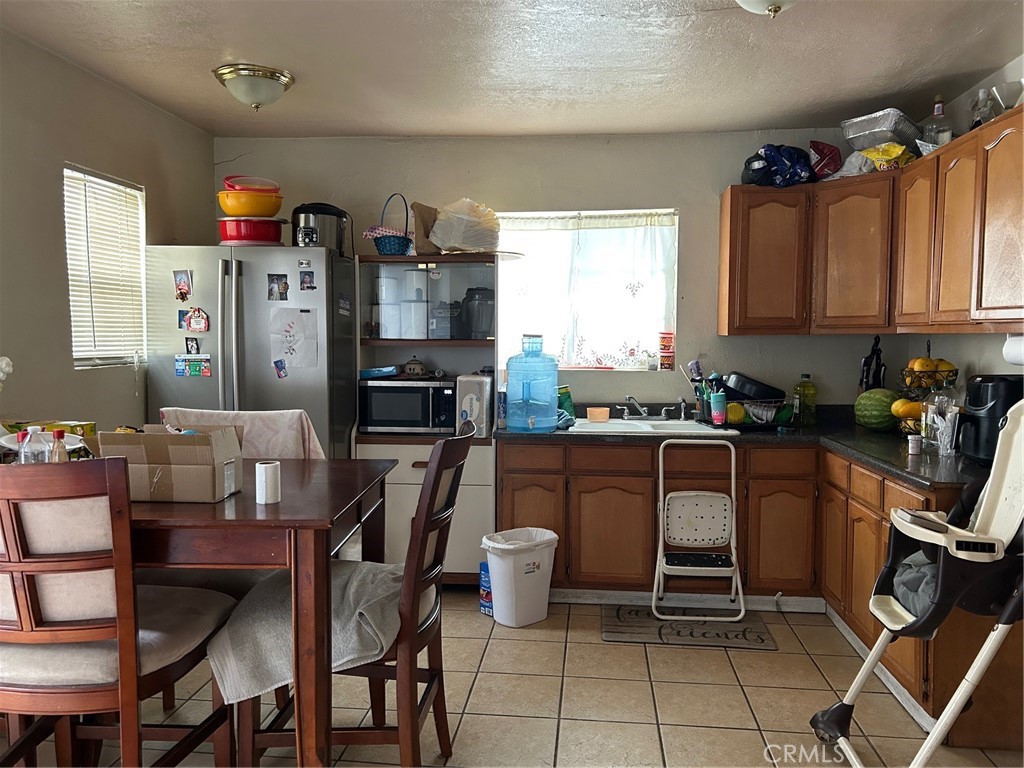 994 Magnolia Avenue