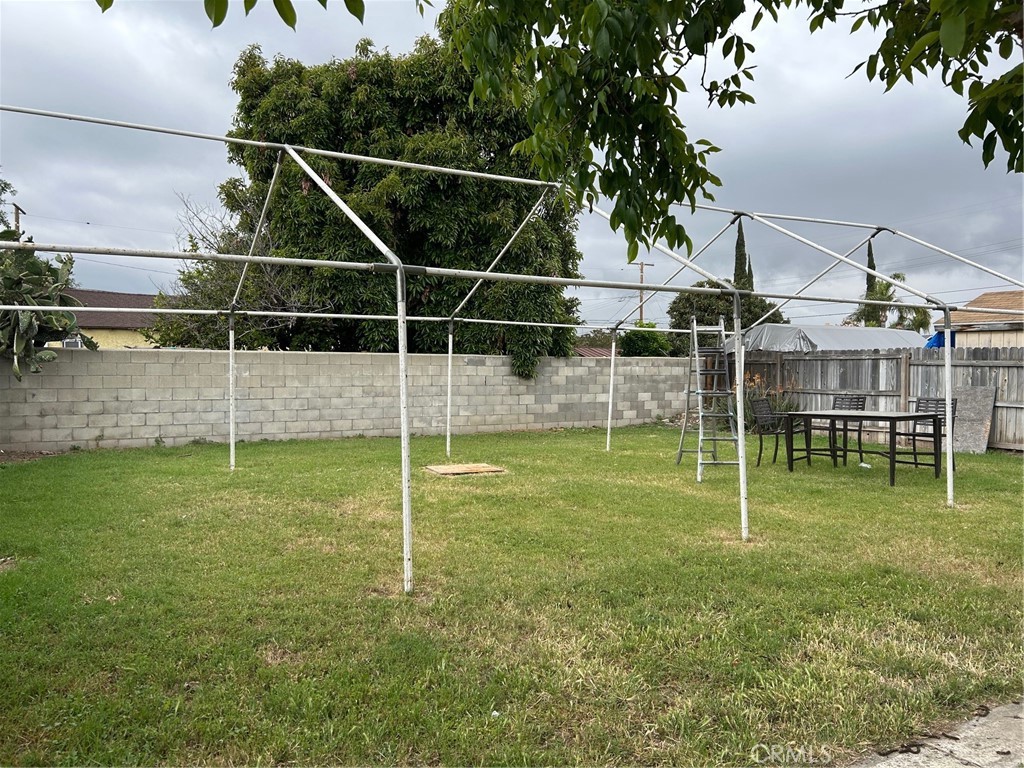 994 Magnolia Avenue