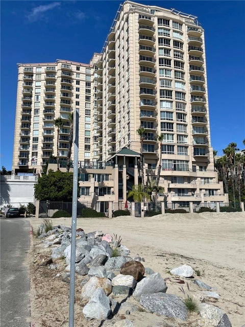Photo of 850 E Ocean Boulevard #1010, Long Beach, CA 90802 (MLS # OC26213360)