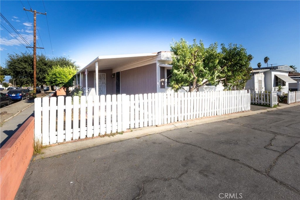 2250 W Mill Street 80