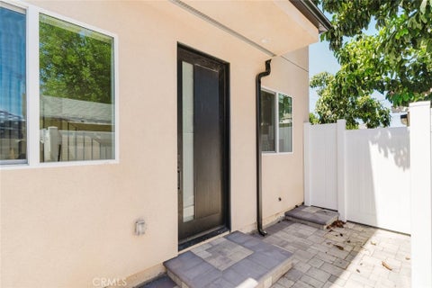 Photo of 8839 Sophia Avenue, North Hills, CA 91343 (MLS # SR26186257)
