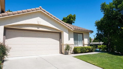 Photo of 5339 Villa Mallorca Place, Camarillo, CA 93012 (MLS # V1-39294)