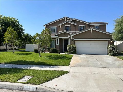 Photo of 1237 Sherry Way, Redlands, CA 92374 (MLS # CV26006756)