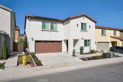 32970 Pacifica Pl Lake Elsinore CA 92530
