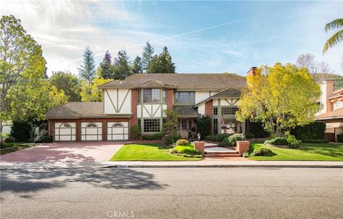 Photo of 29528 Ridgeway Dr, Agoura Hills, CA 91301 (MLS # PV26027735)