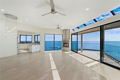 Photo of 715 Ocean Front, Laguna Beach, CA 92651 (MLS # LG26038456)