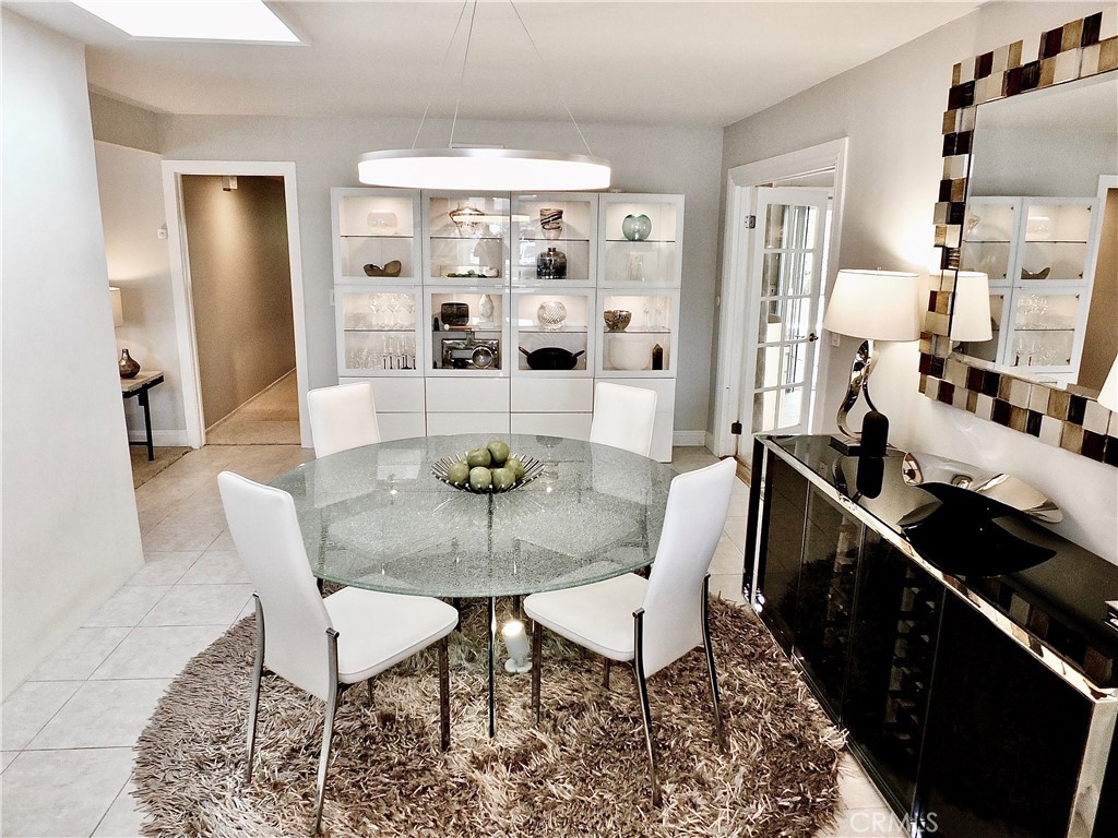 Costa Mesa, California, 92626, United States, 3 Bedrooms Bedrooms, ,2 BathroomsBathrooms,Residential,Active,2019486