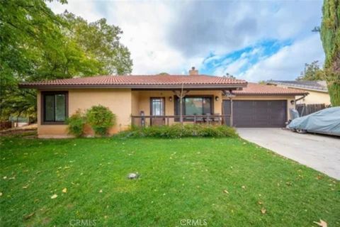 Photo of 2131 Wood Duck Lane, Paso Robles, CA 93446 (MLS # NS26075595)