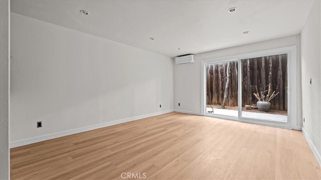 Properties 4 320 S Ardmore