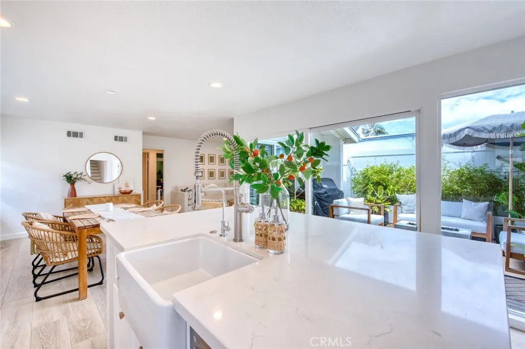 Newport Beach, California 92663, United States, 4 Bedrooms Bedrooms, ,3 BathroomsBathrooms,Residential,Active,207965