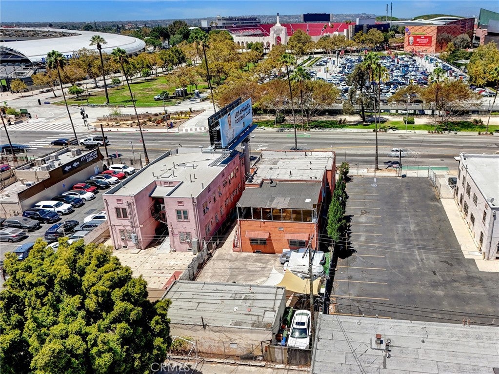 3830 S Figueroa Street