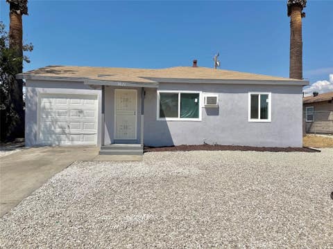 Photo of 3026 Glenview AVE, San Bernardino, CA 92407 (MLS # IV26178676)