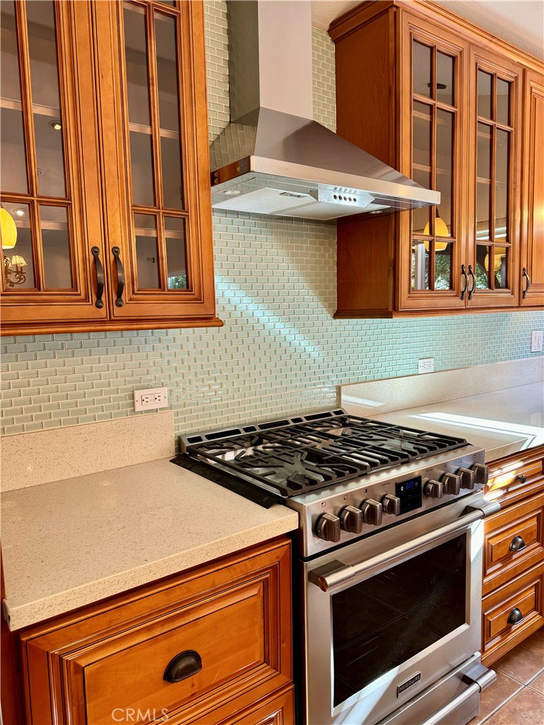 3672 Haverford Street