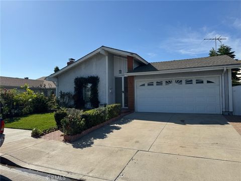 10661 Chestnut St Cypress CA 90630