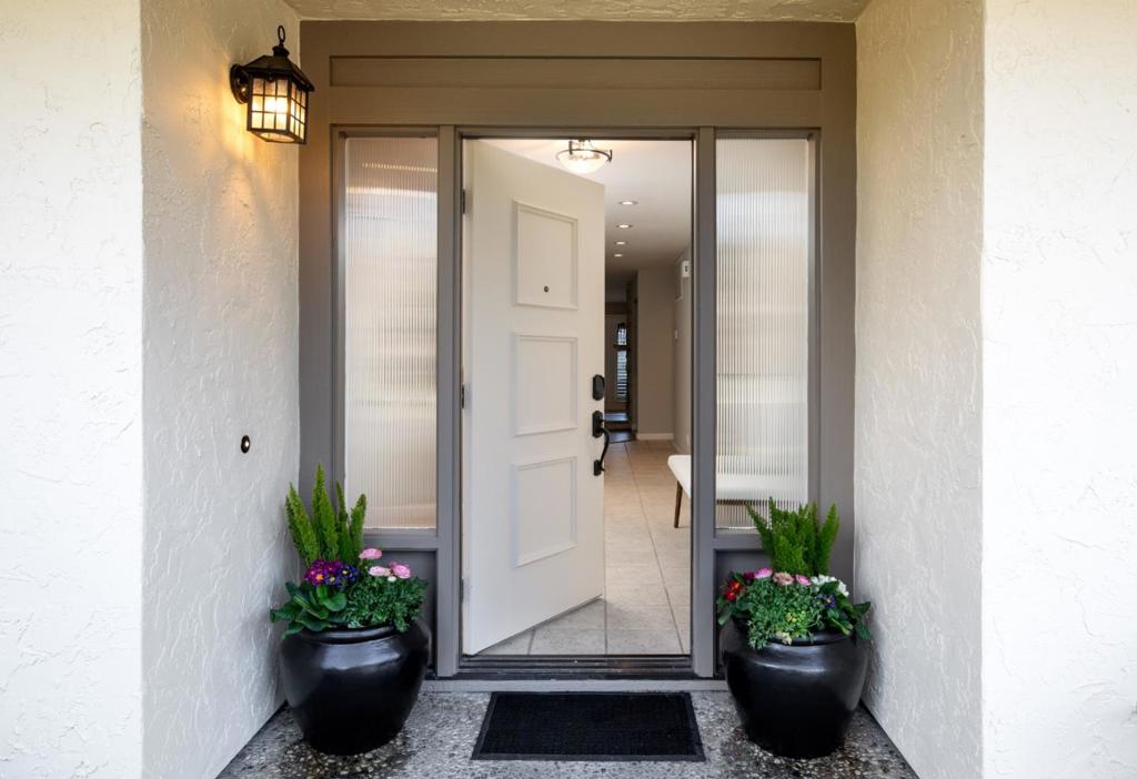 11052 Canyon Vista Drive